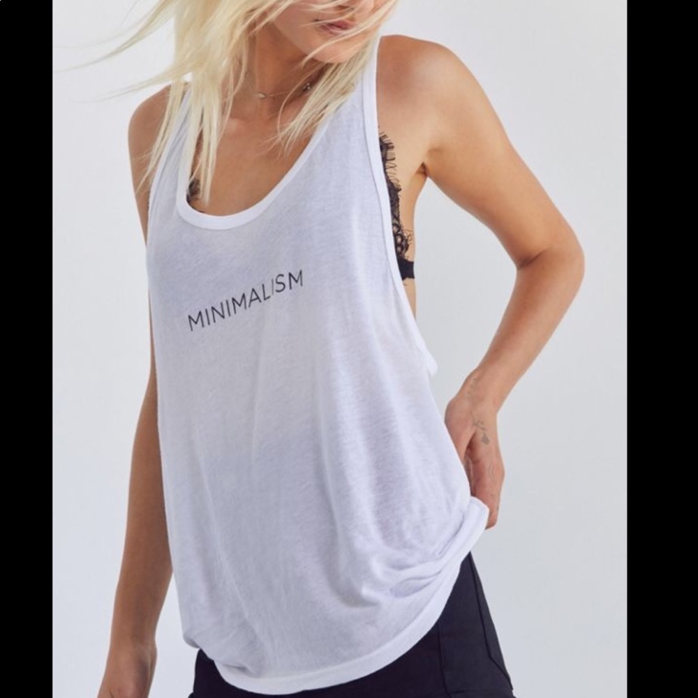 “Minimalism” urban outfitters tank